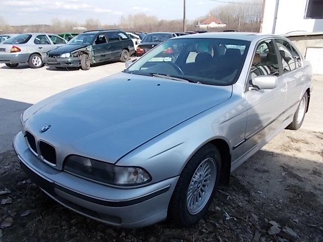 You are currently viewing 129, BMW E39 520I