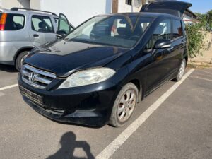 Read more about the article 435, Honda FR-V