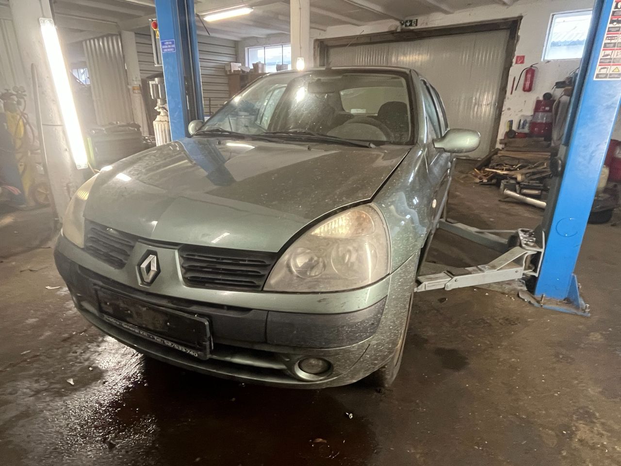 You are currently viewing M062, Renault Thalia
