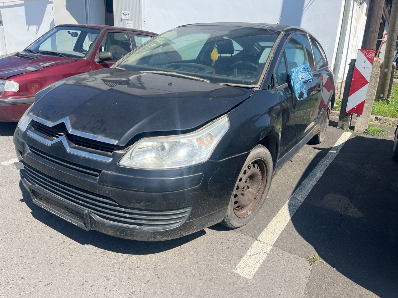Read more about the article 475, Citroen C4