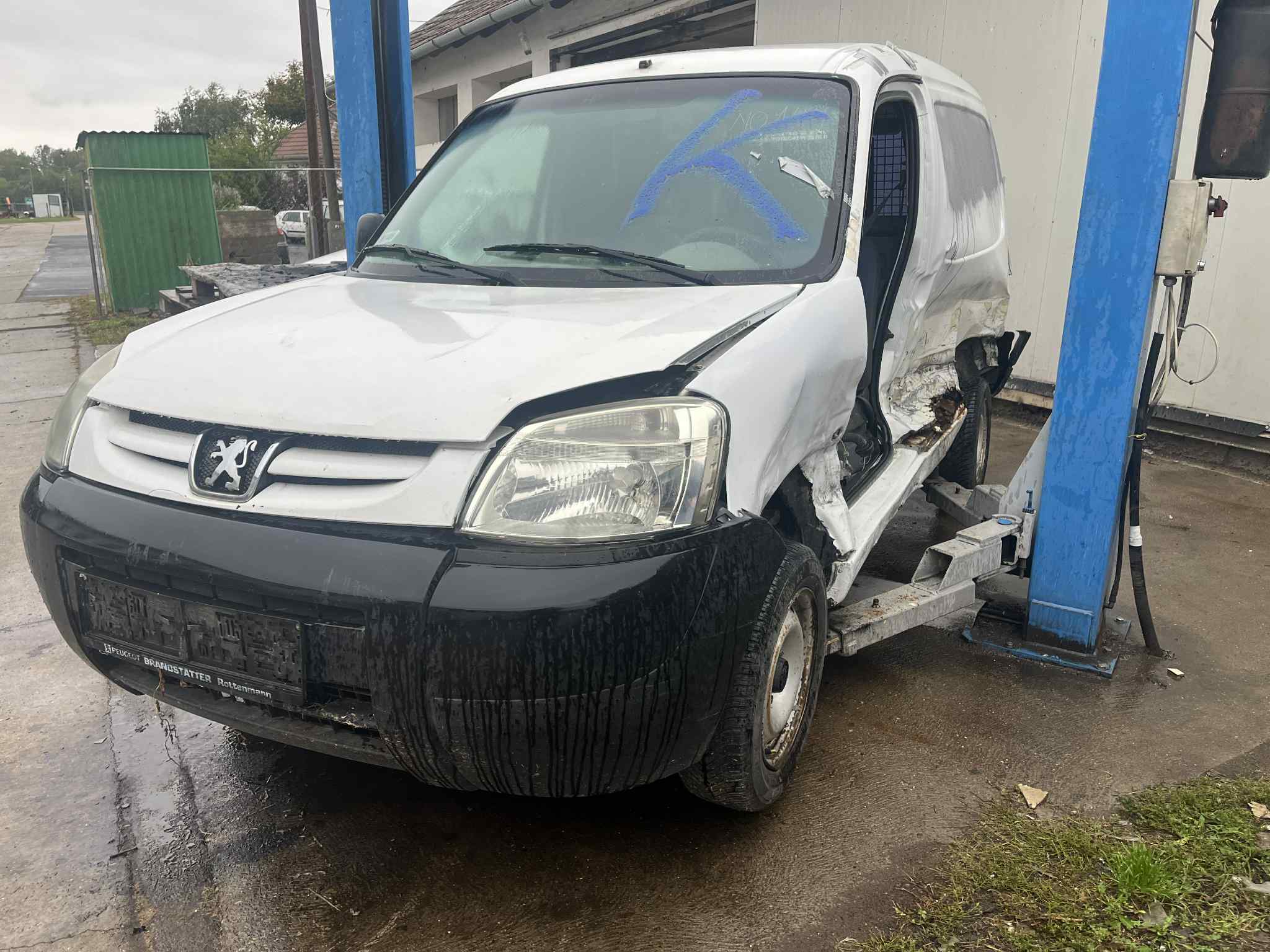You are currently viewing M0149, Peugeot Partner