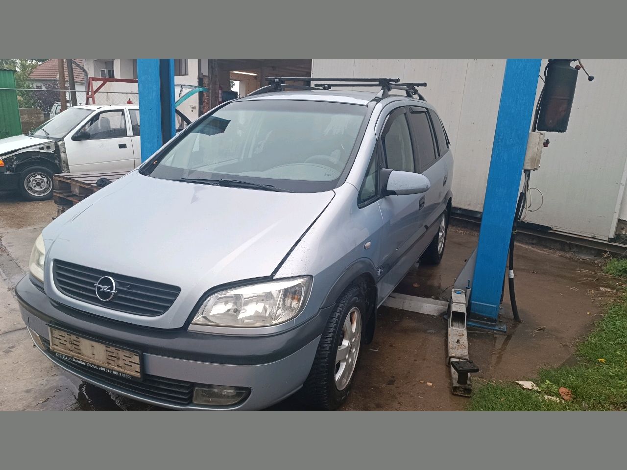You are currently viewing M0127, Opel Zafira A