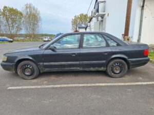 Read more about the article MO305 – Audi 100