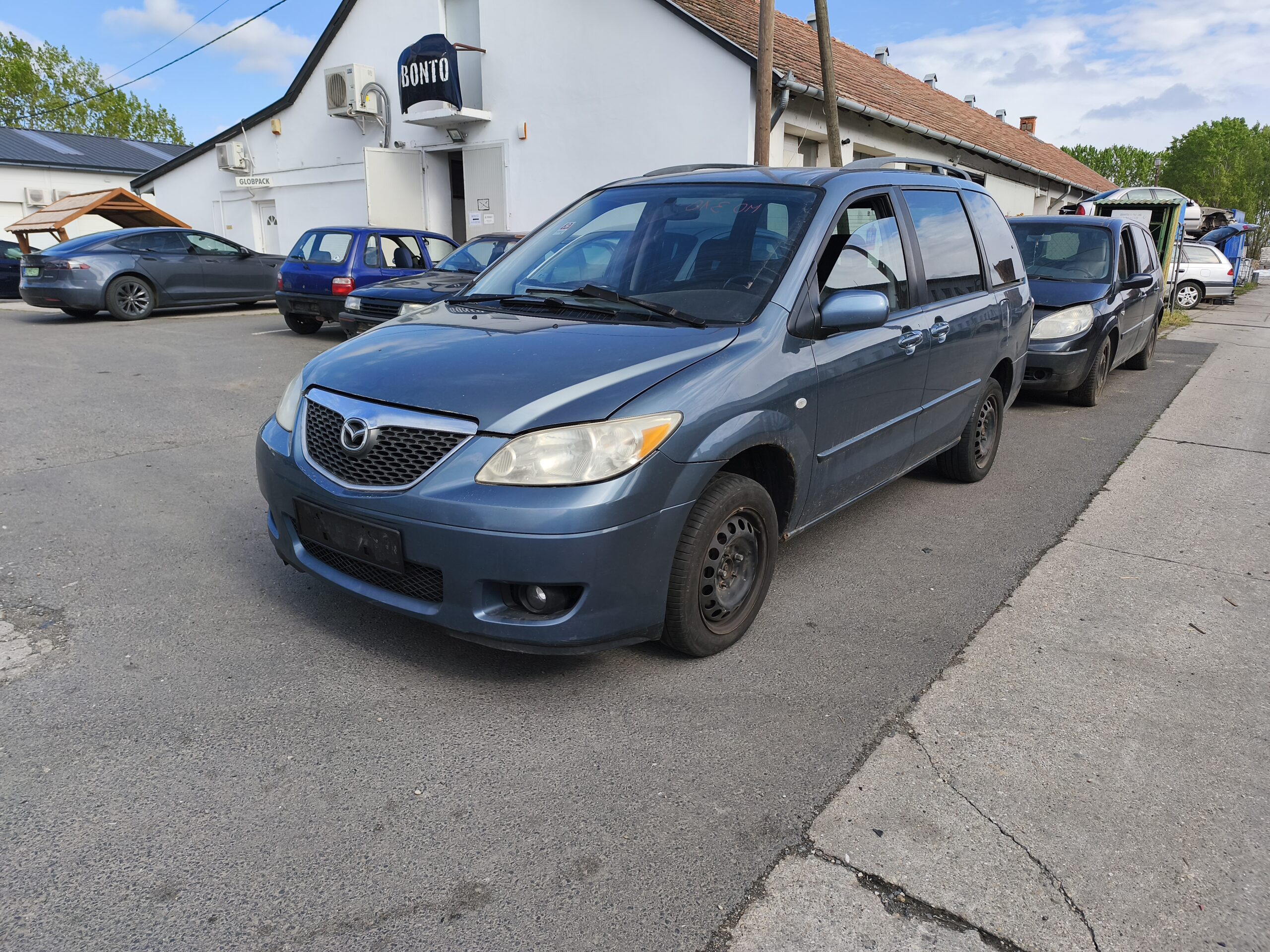 Read more about the article MO310 – Mazda MPV